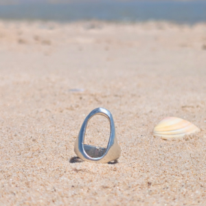 Oval Ring